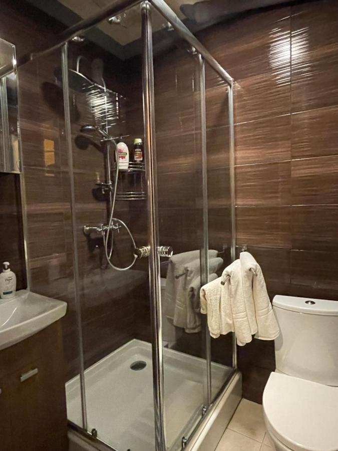 Przystanek Katowice Brynowska 55A Appartement Buitenkant foto